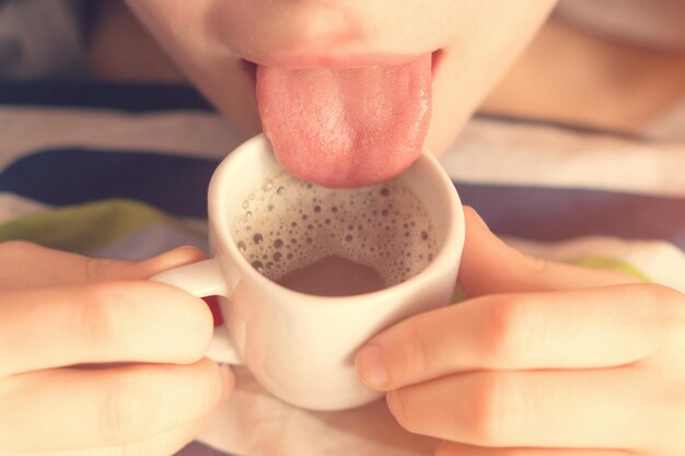 Coffee Mate Tongue